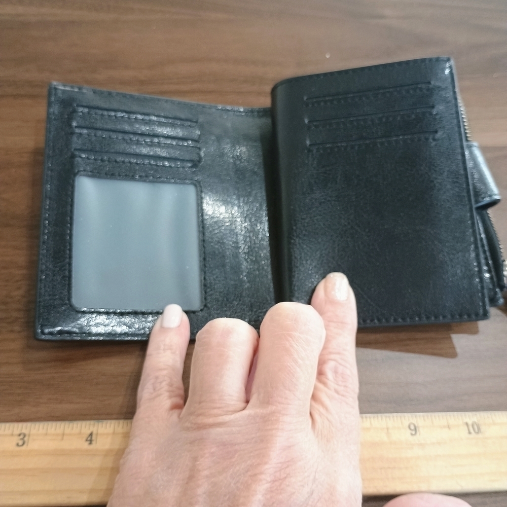 Black Vegan Leather Wallet - Picture 4 of 6